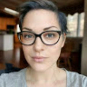 Meet your Posher, Evelyn